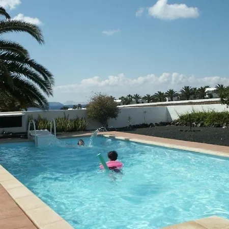Feriehus Mit Pool Und Herrlichem Meerblick *