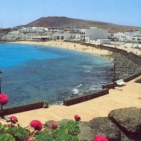 Mit Pool Und Herrlichem Meerblick Feriehus Playa Blanca (Lanzarote)